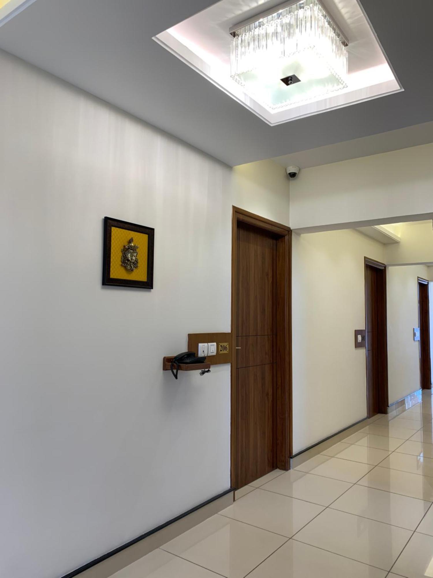 Jesta Residency Hotel Hassan Exterior foto