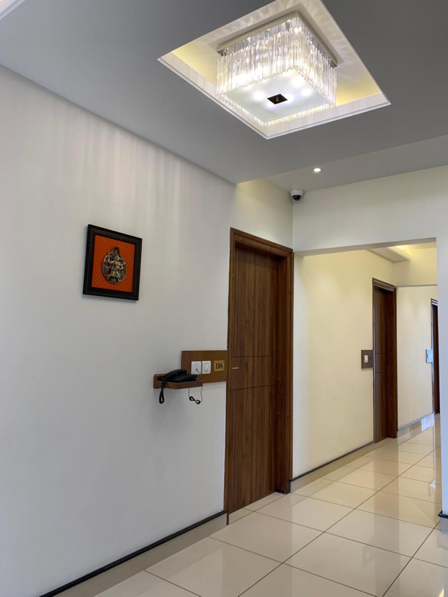 Jesta Residency Hotel Hassan Exterior foto